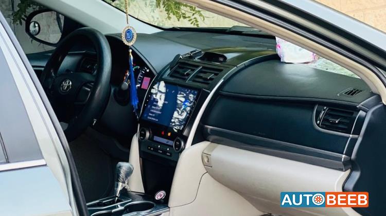 Toyota Camry 2012