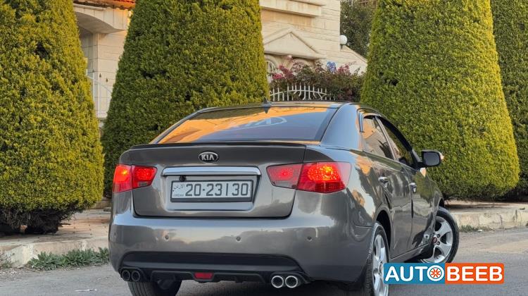 كيا فورتي 2010