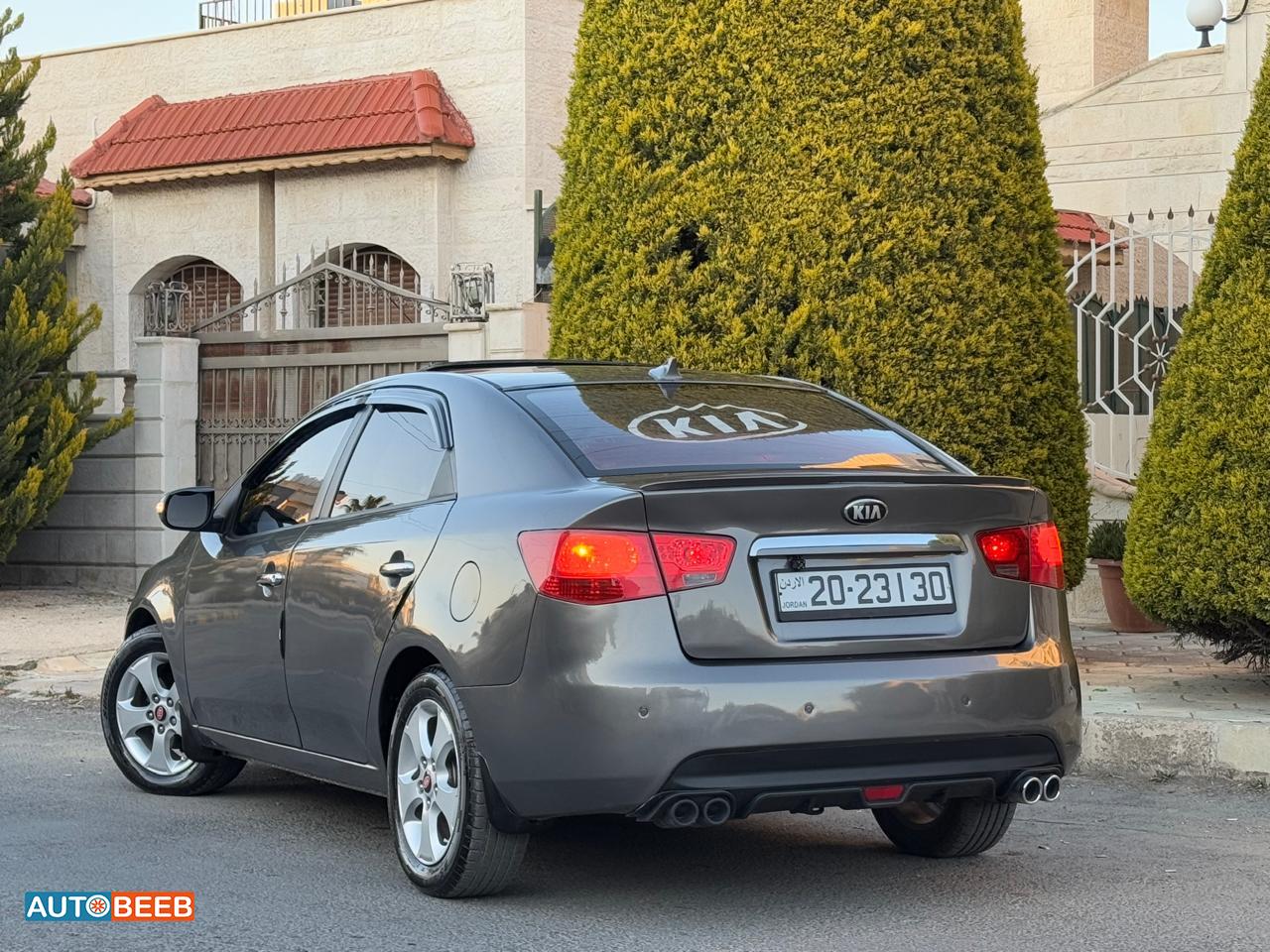 كيا فورتي 2010