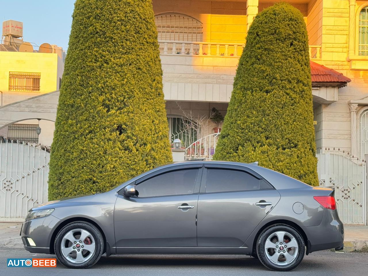 كيا فورتي 2010