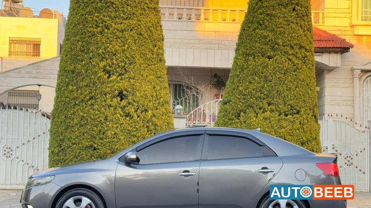 كيا فورتي 2010