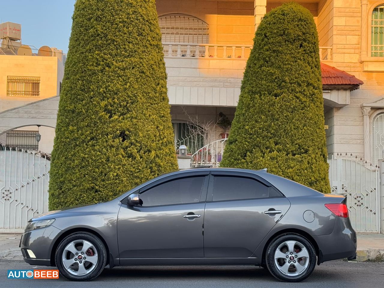 كيا فورتي 2010