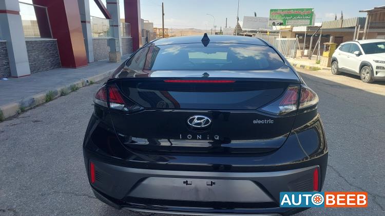 Hyundai Ioniq 2021