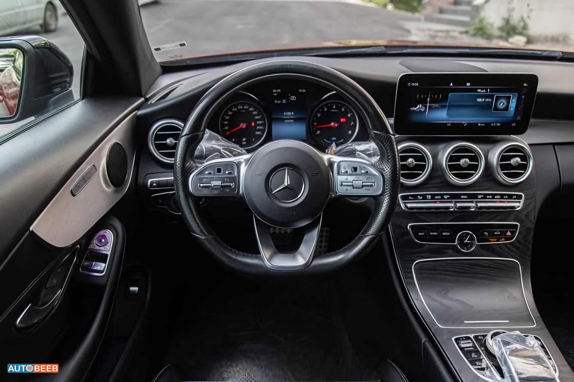 Mercedes Benz C200 2019