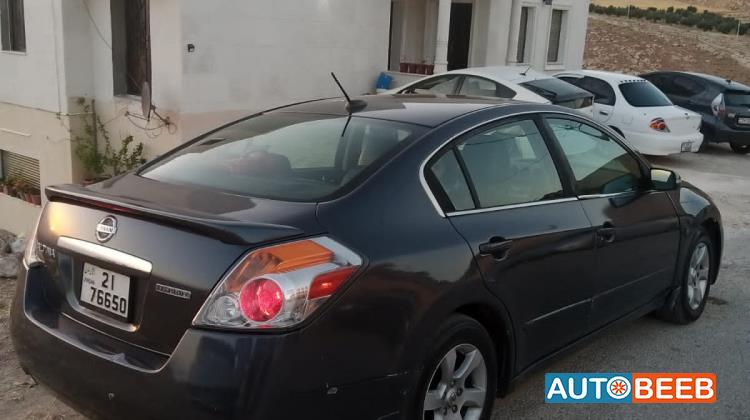 نيسان التيما 2009