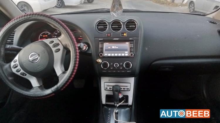 نيسان التيما 2009