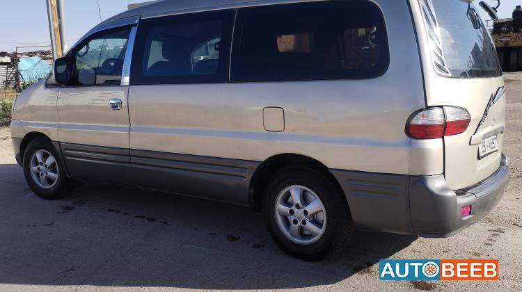 ميني باص هيونداي 2007