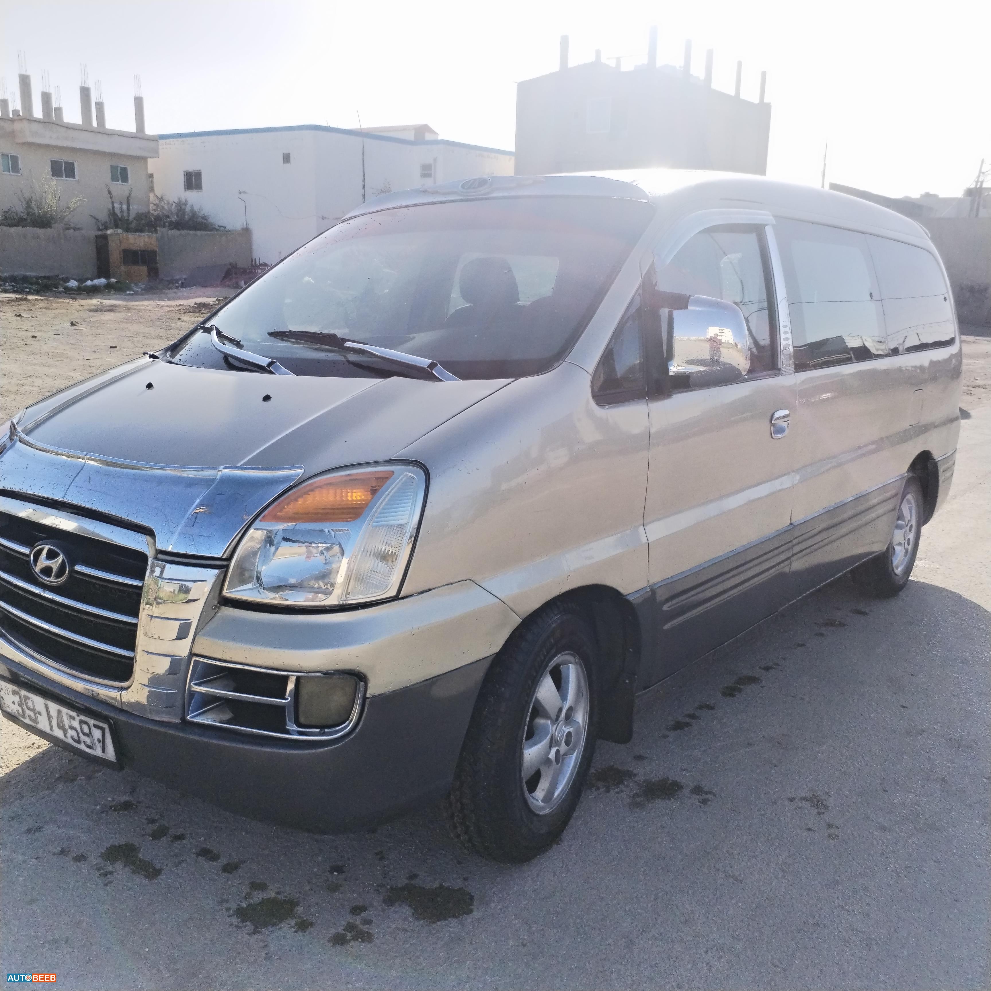 ميني باص هيونداي 2007