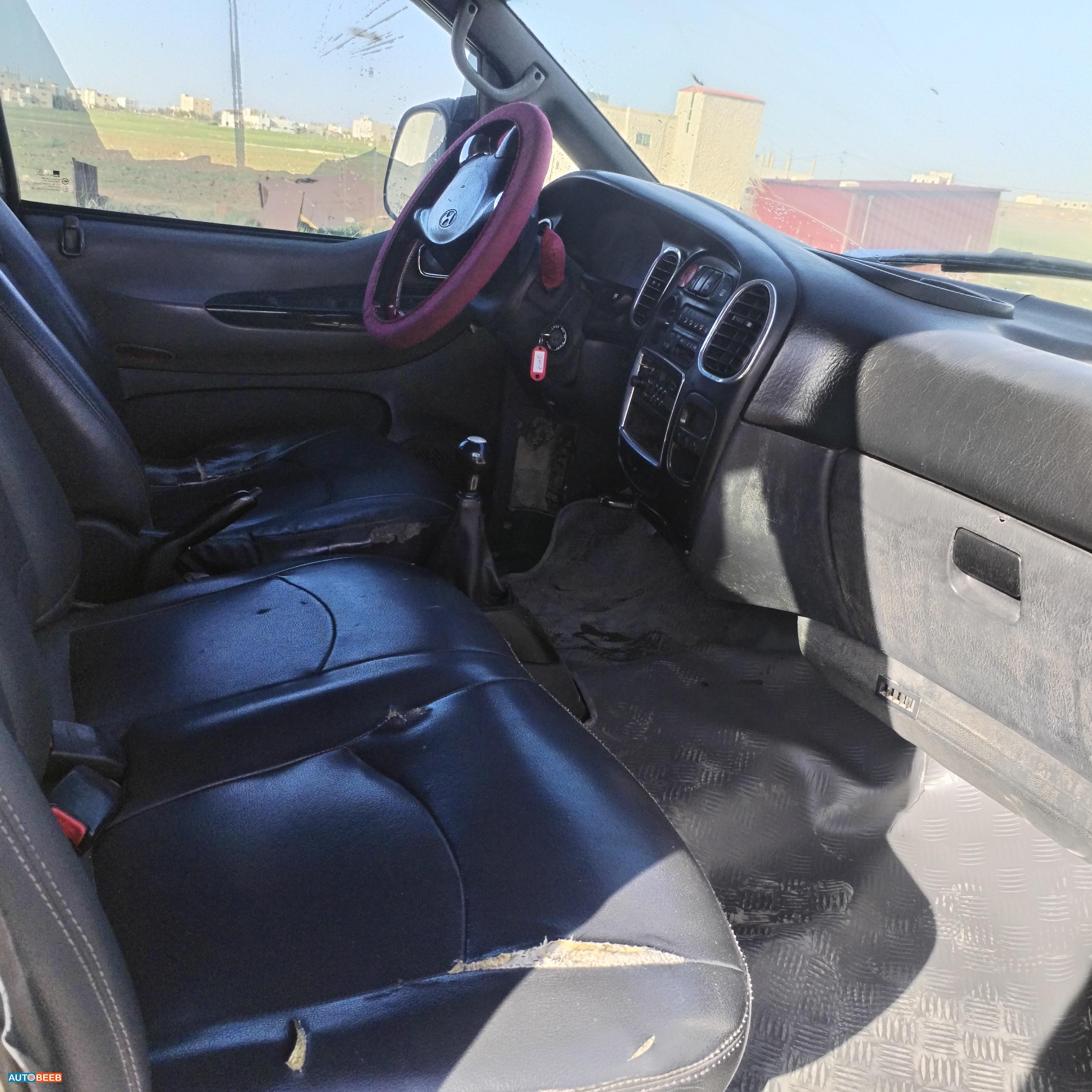 ميني باص هيونداي 2007