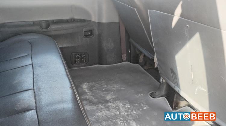 ميني باص هيونداي 2007