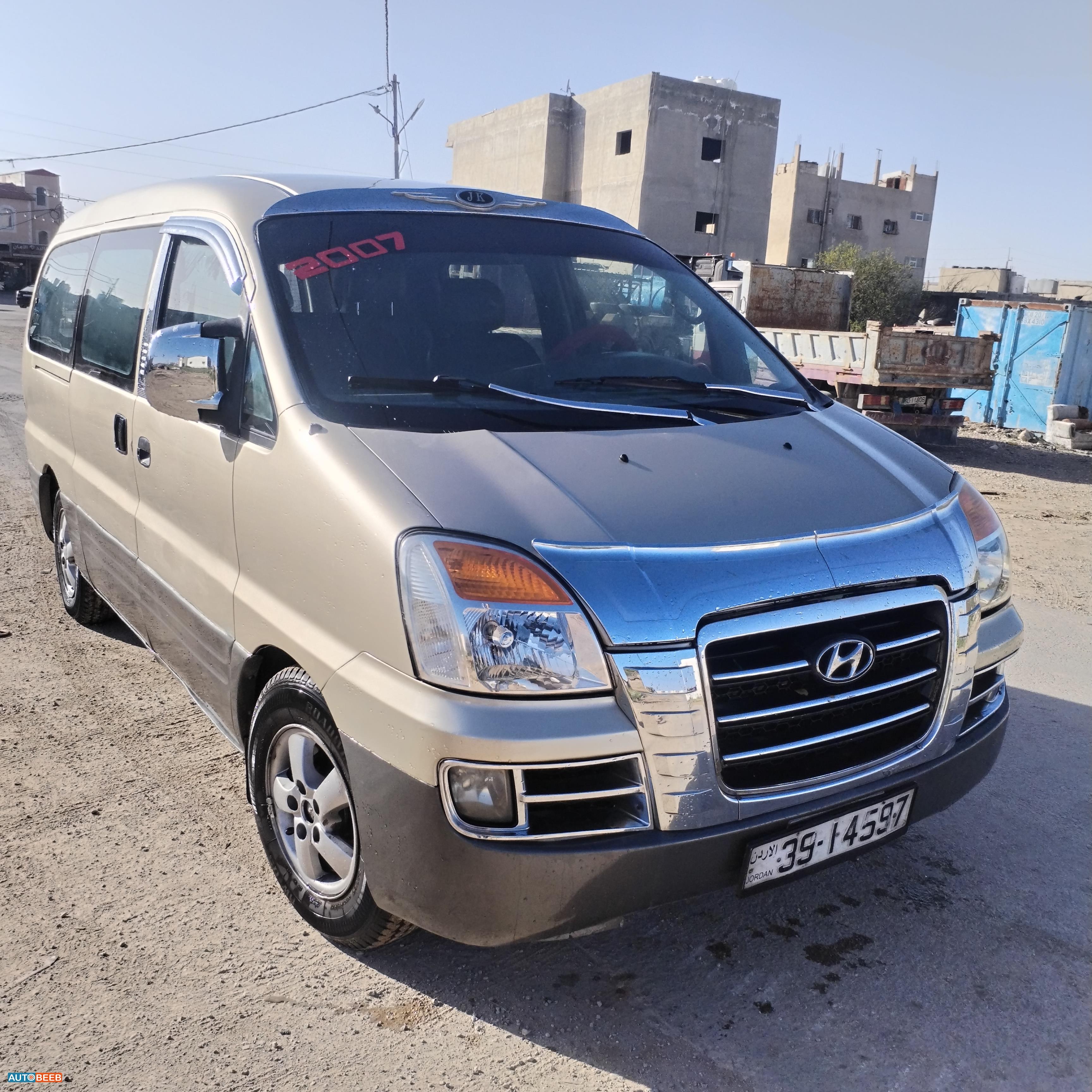 ميني باص هيونداي 2007