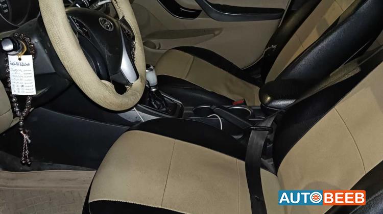 Hyundai Elantra 2016