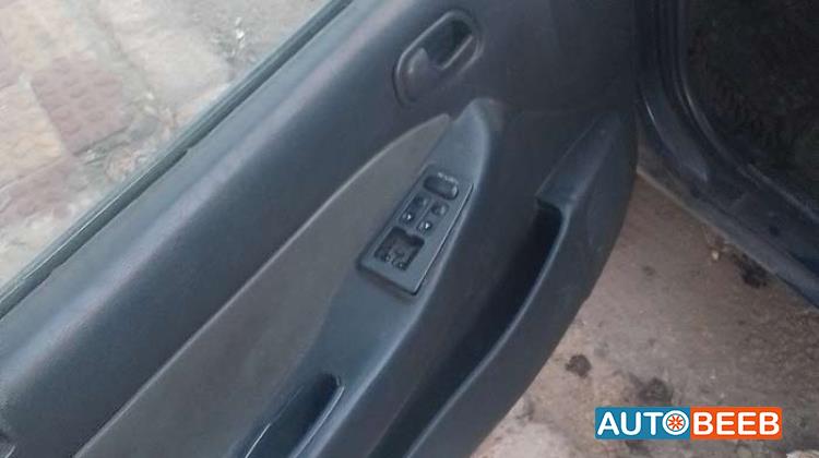 كيا سيفيا 1994