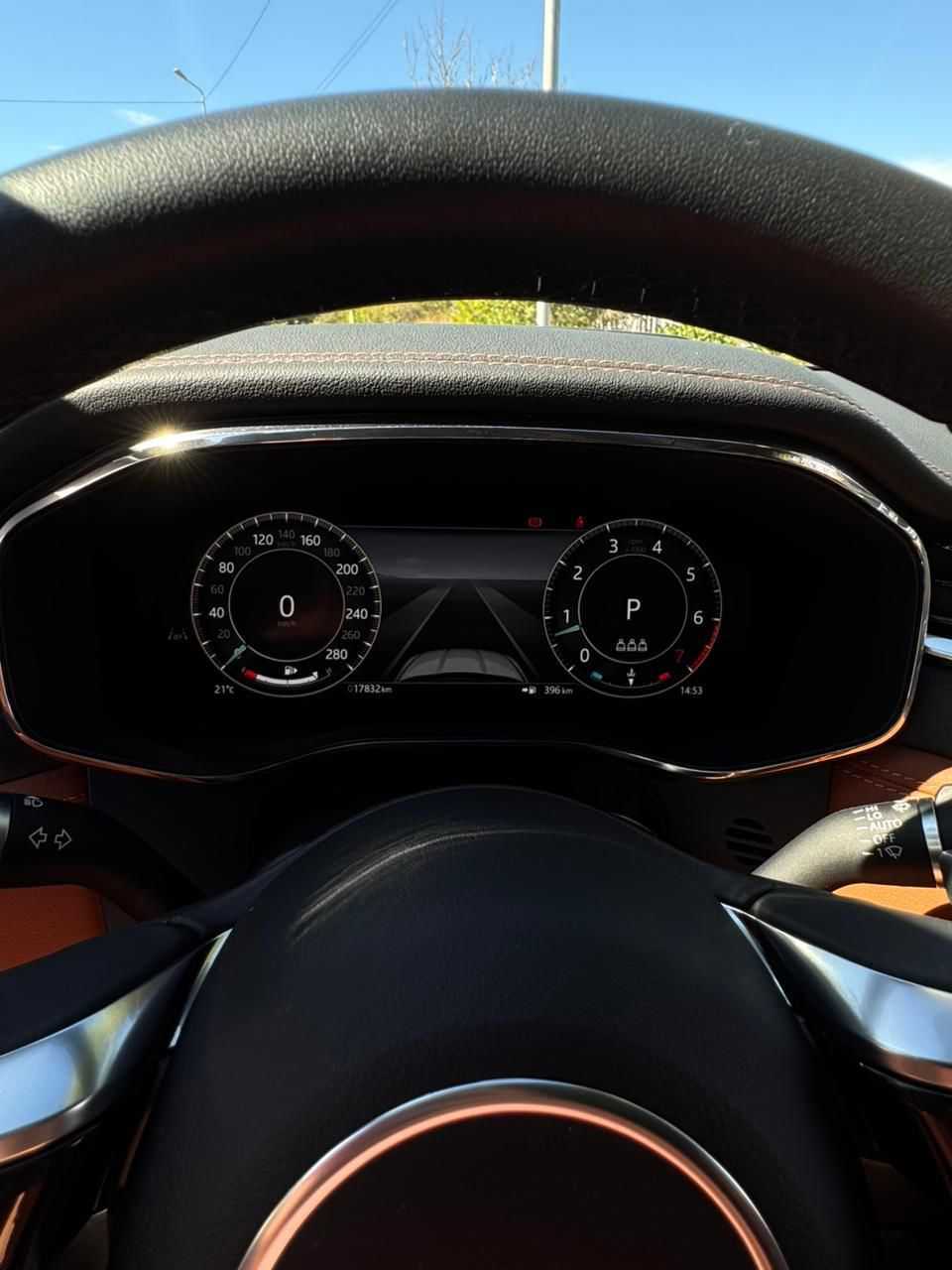 جاكوار E-Pace 2024