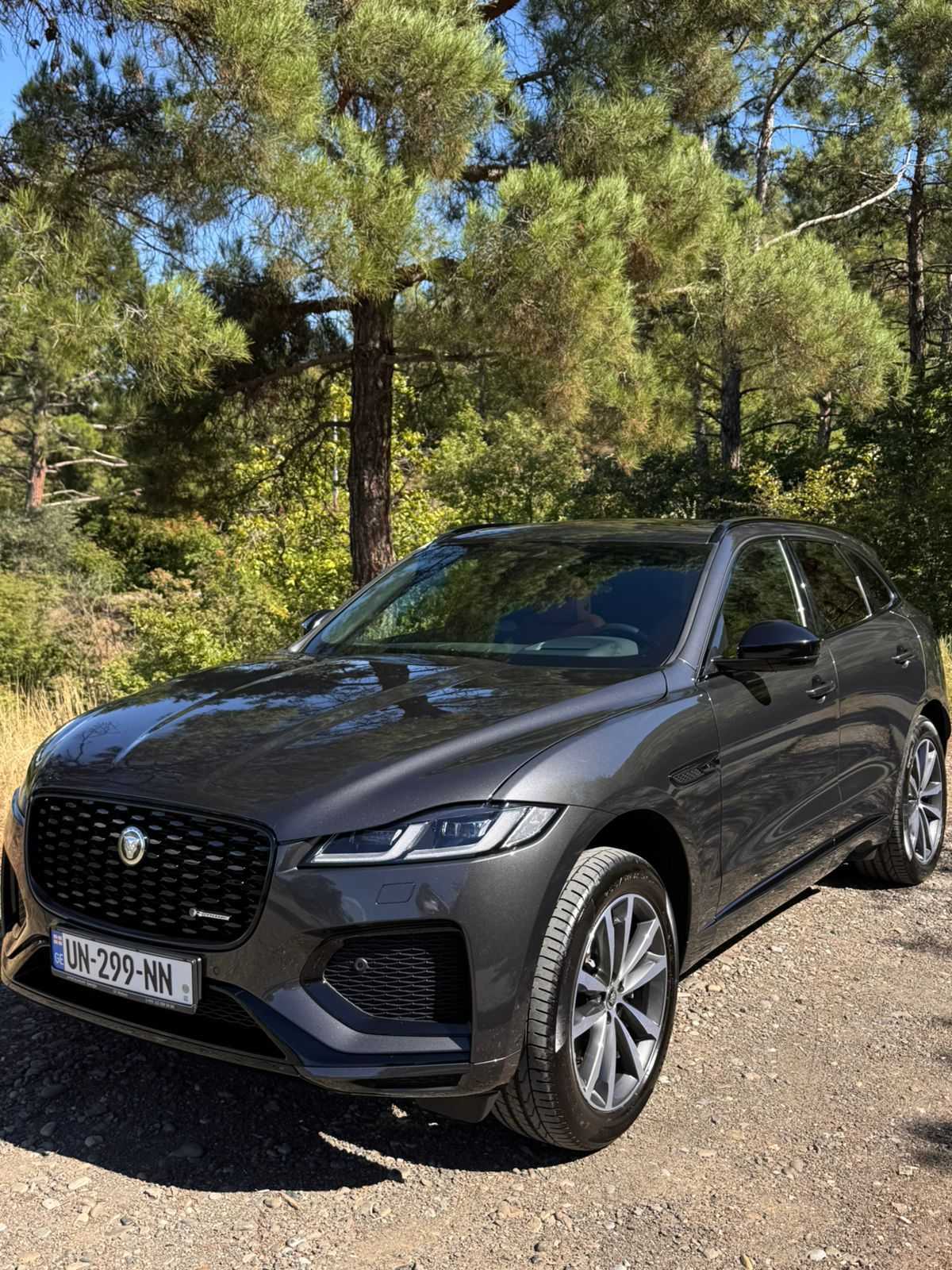 جاكوار E-Pace 2024