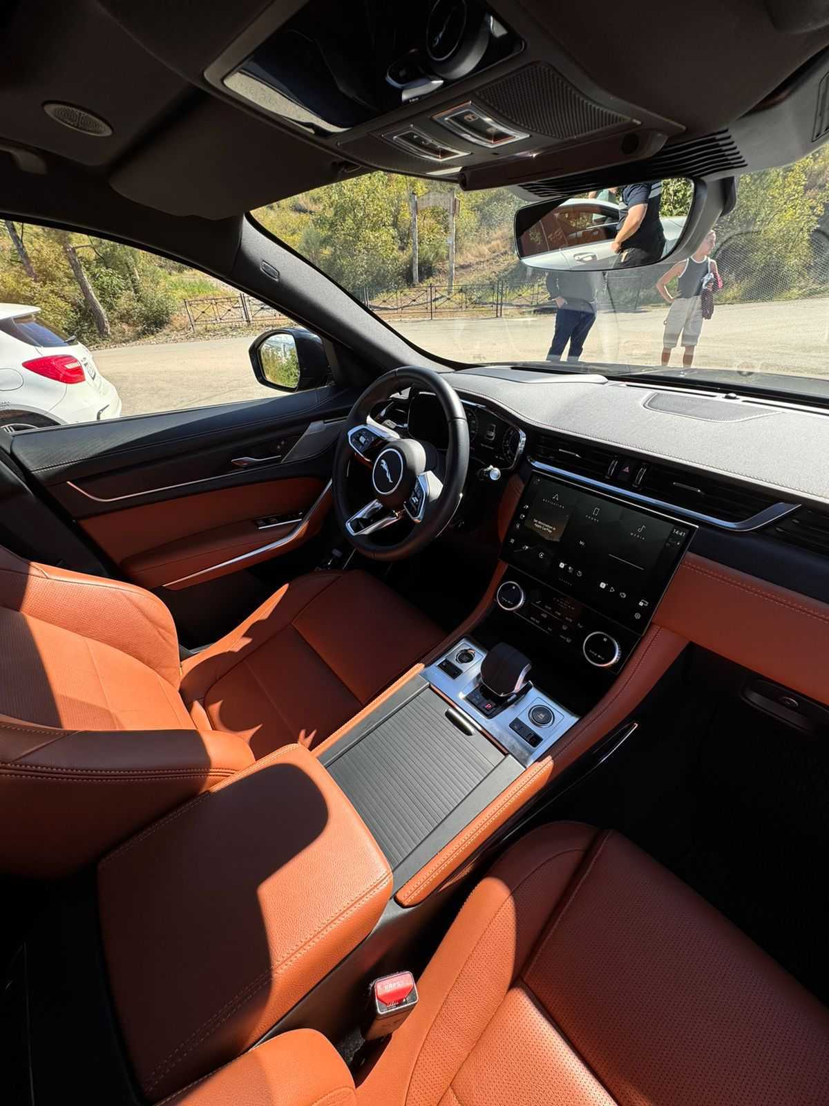 جاكوار E-Pace 2024