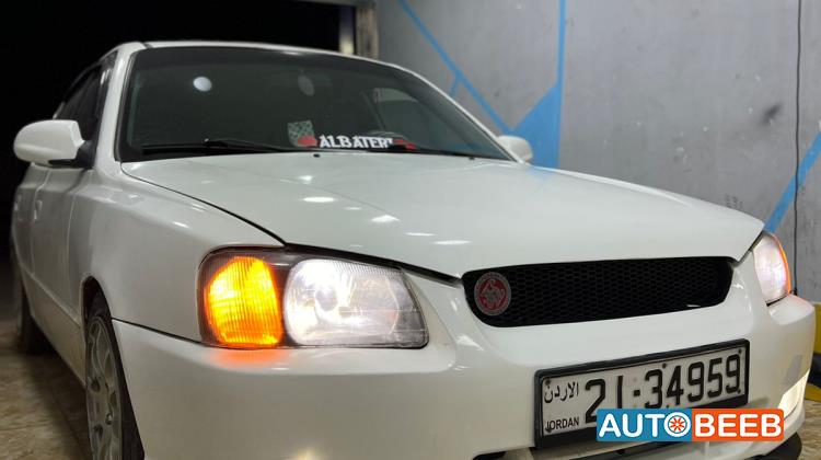 هيونداي فيرنا 2002