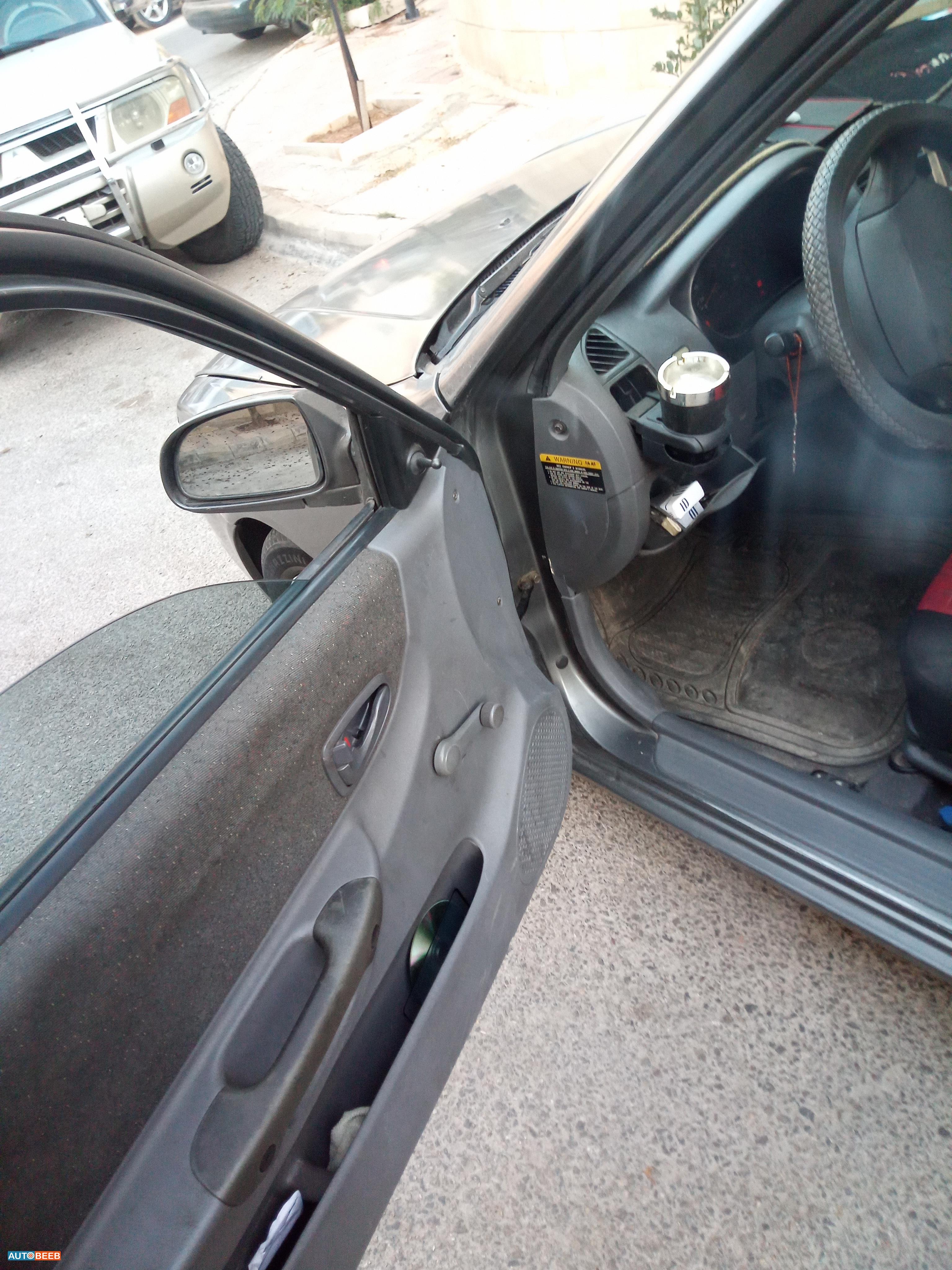 هيونداي اكسنت 2001