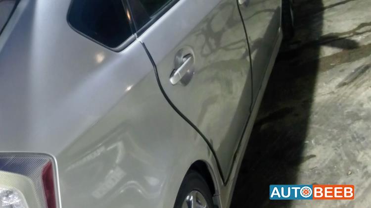 Toyota Prius 2011
