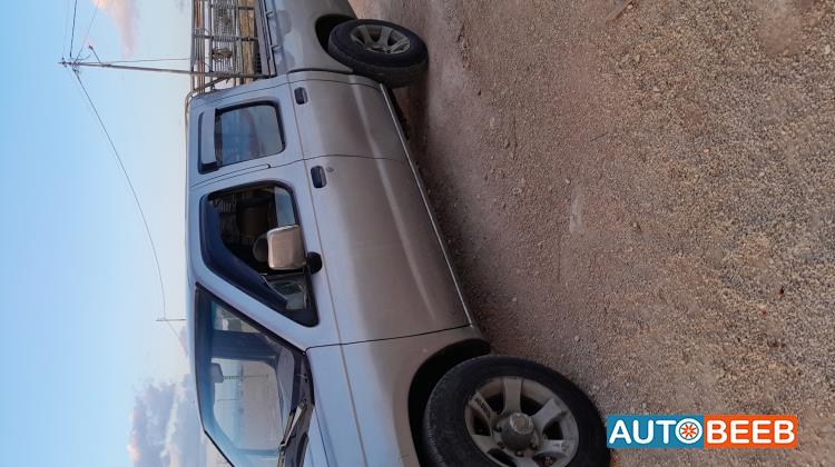 نيسان نافارا 1997