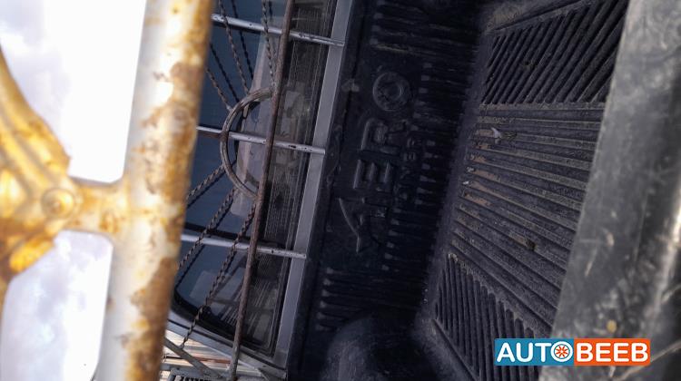 نيسان نافارا 1997