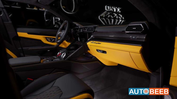 Lamborghini Urus 2024