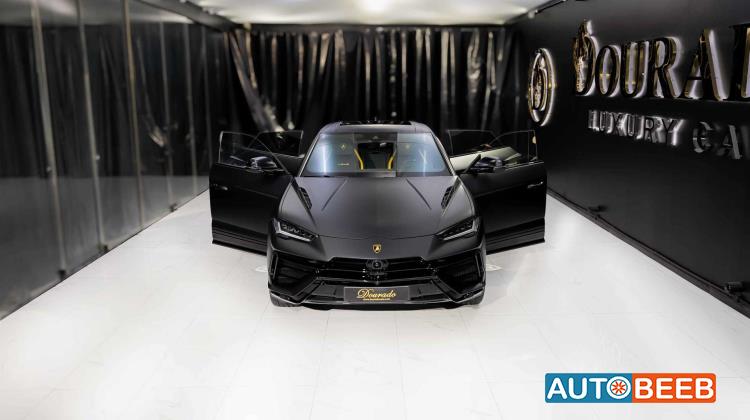 Lamborghini Urus 2024