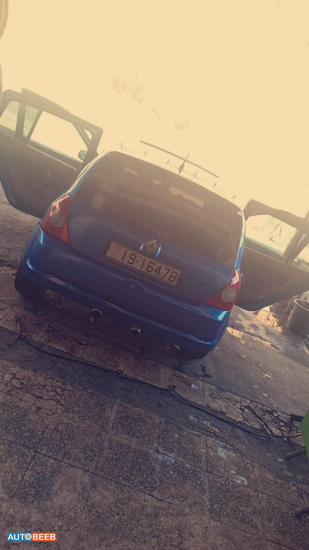 Renault Clio 2003