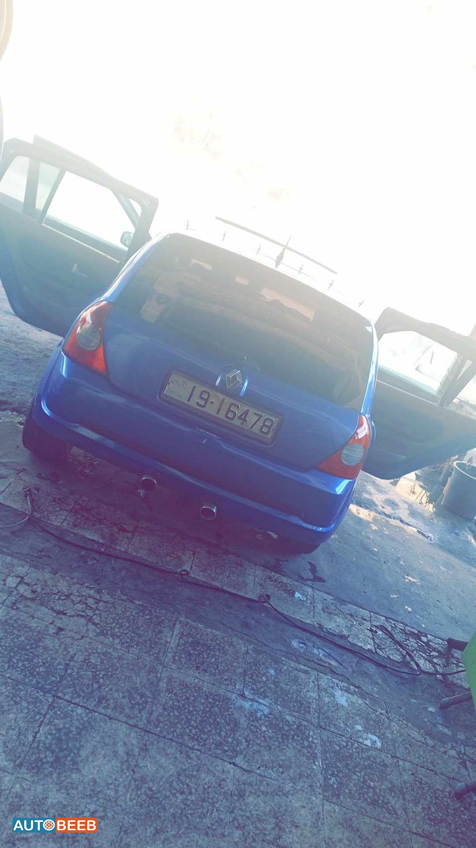 Renault Clio 2003