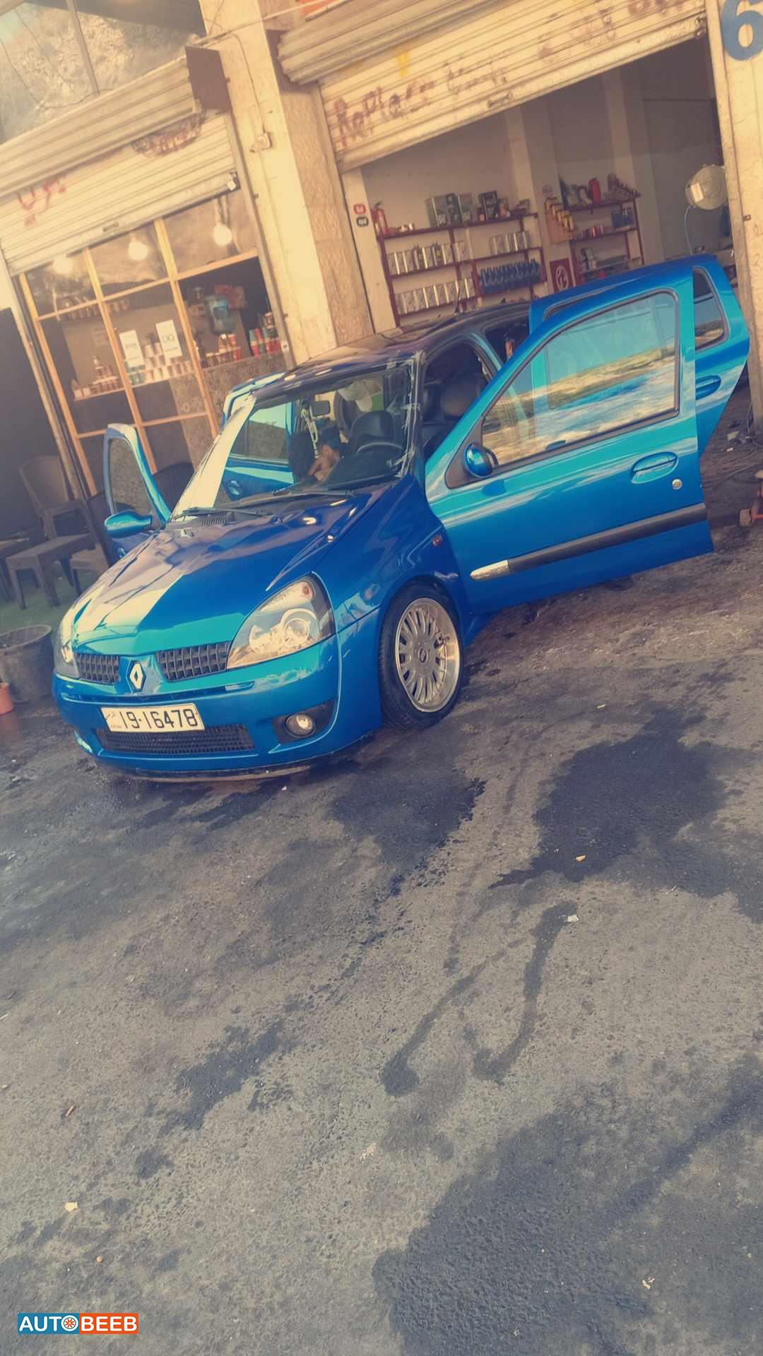 Renault Clio 2003