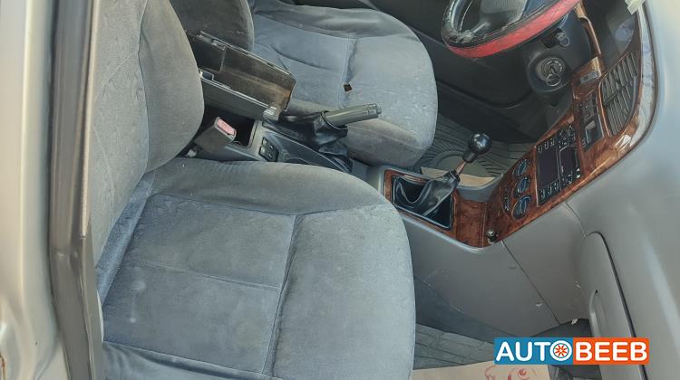 كيا سبكترا 2000