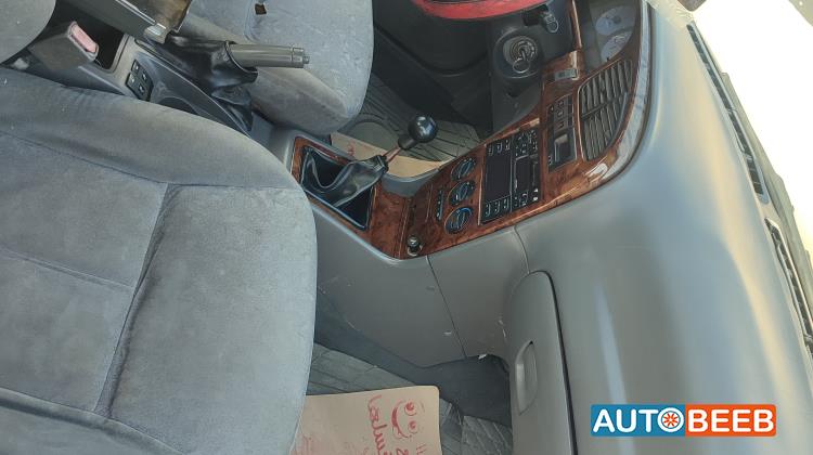 كيا سبكترا 2000