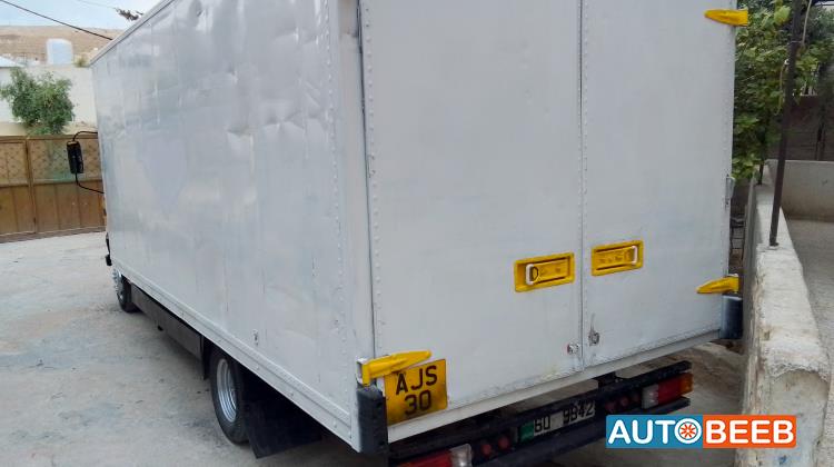 Box Mercedes Benz 1982