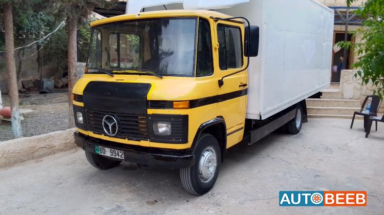 Box Mercedes Benz 1982