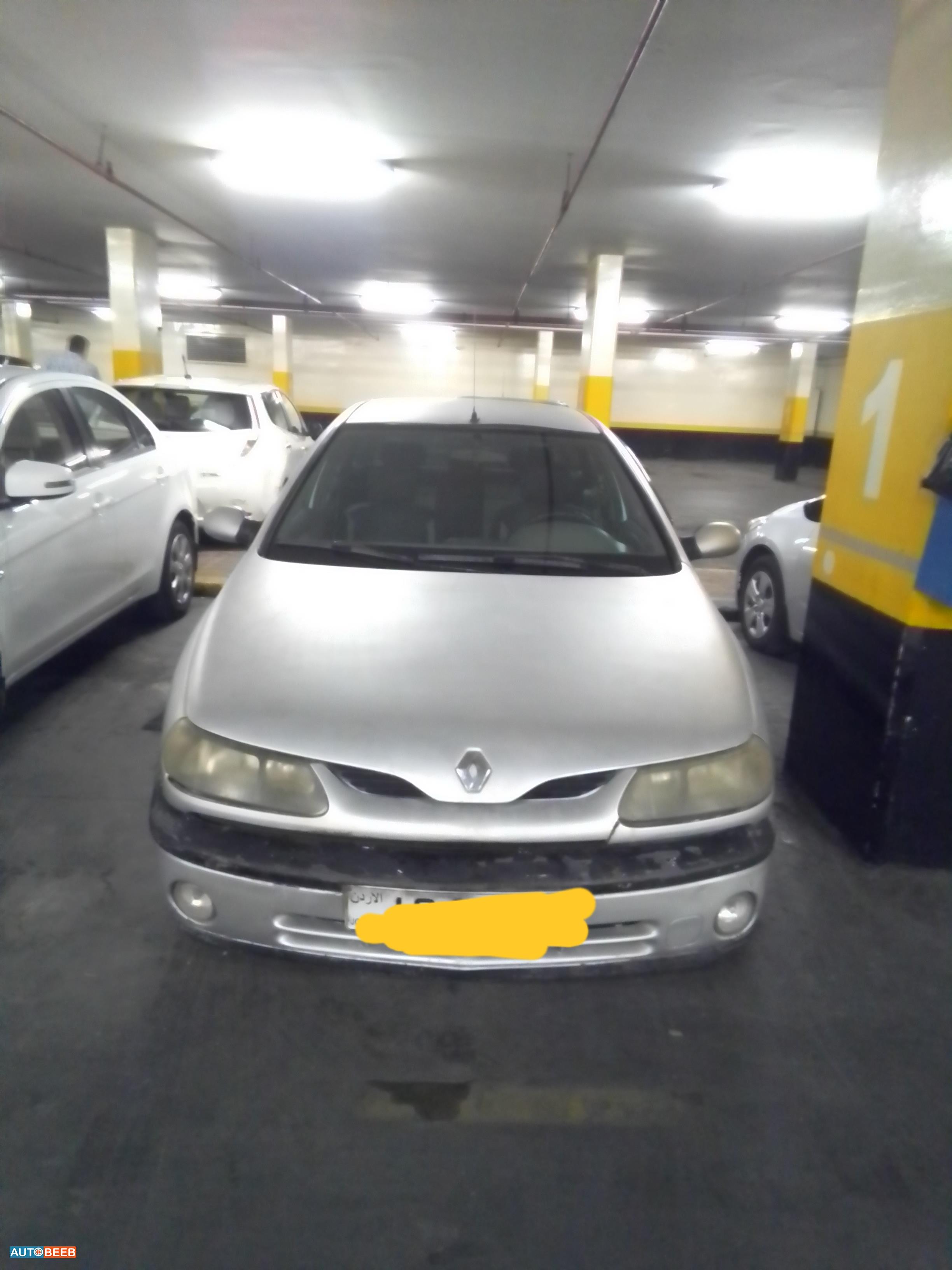 رينو لاجونا 2000