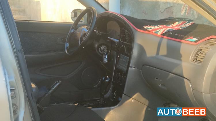 كيا سيفيا 1998