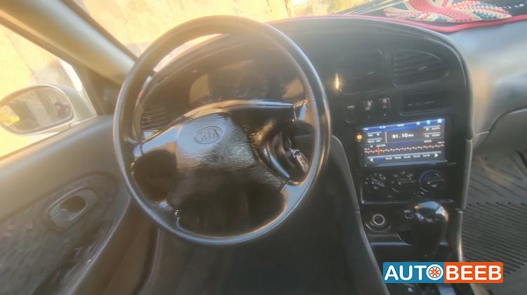 كيا سيفيا 1998