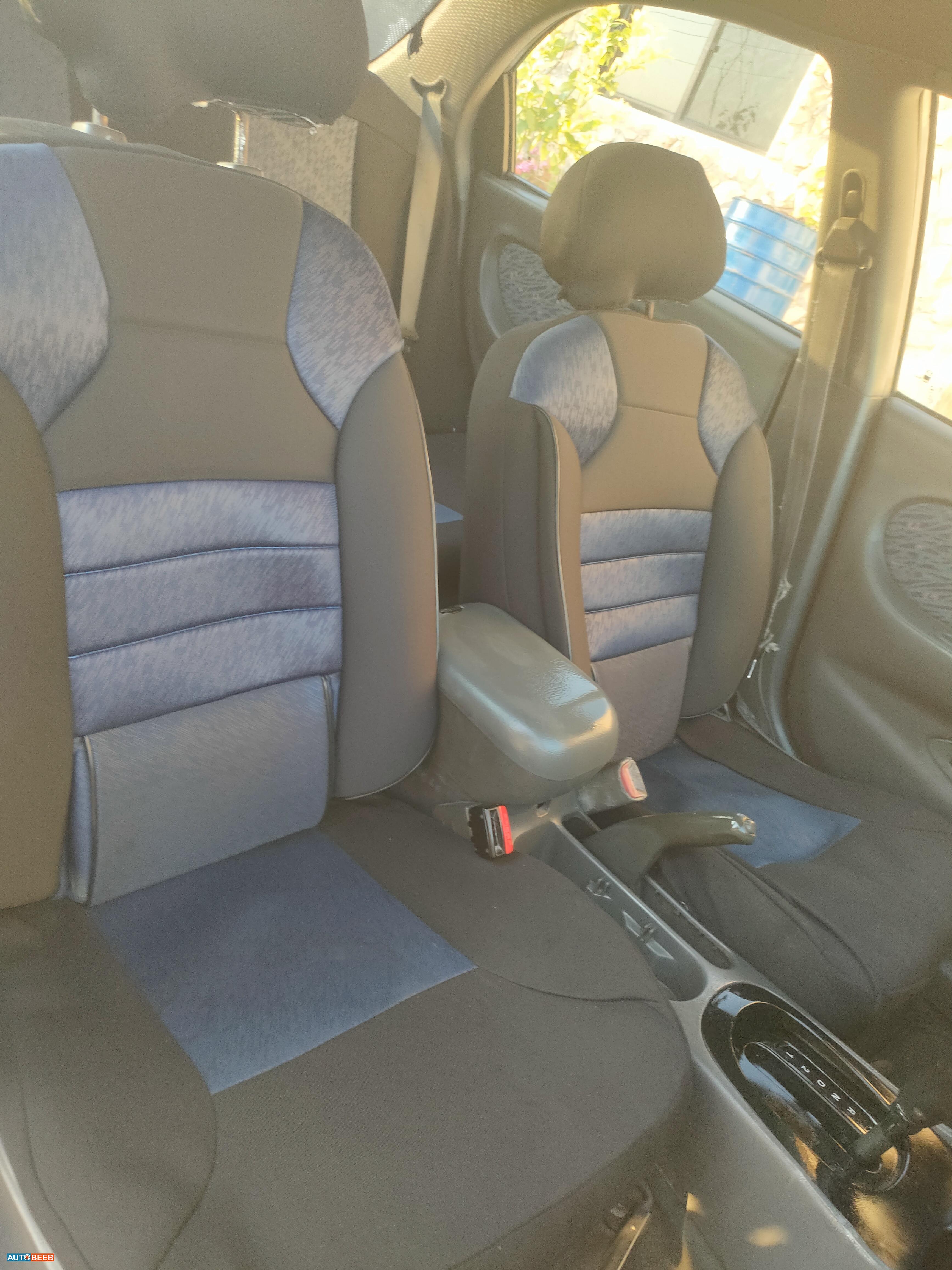 كيا سيفيا 1998