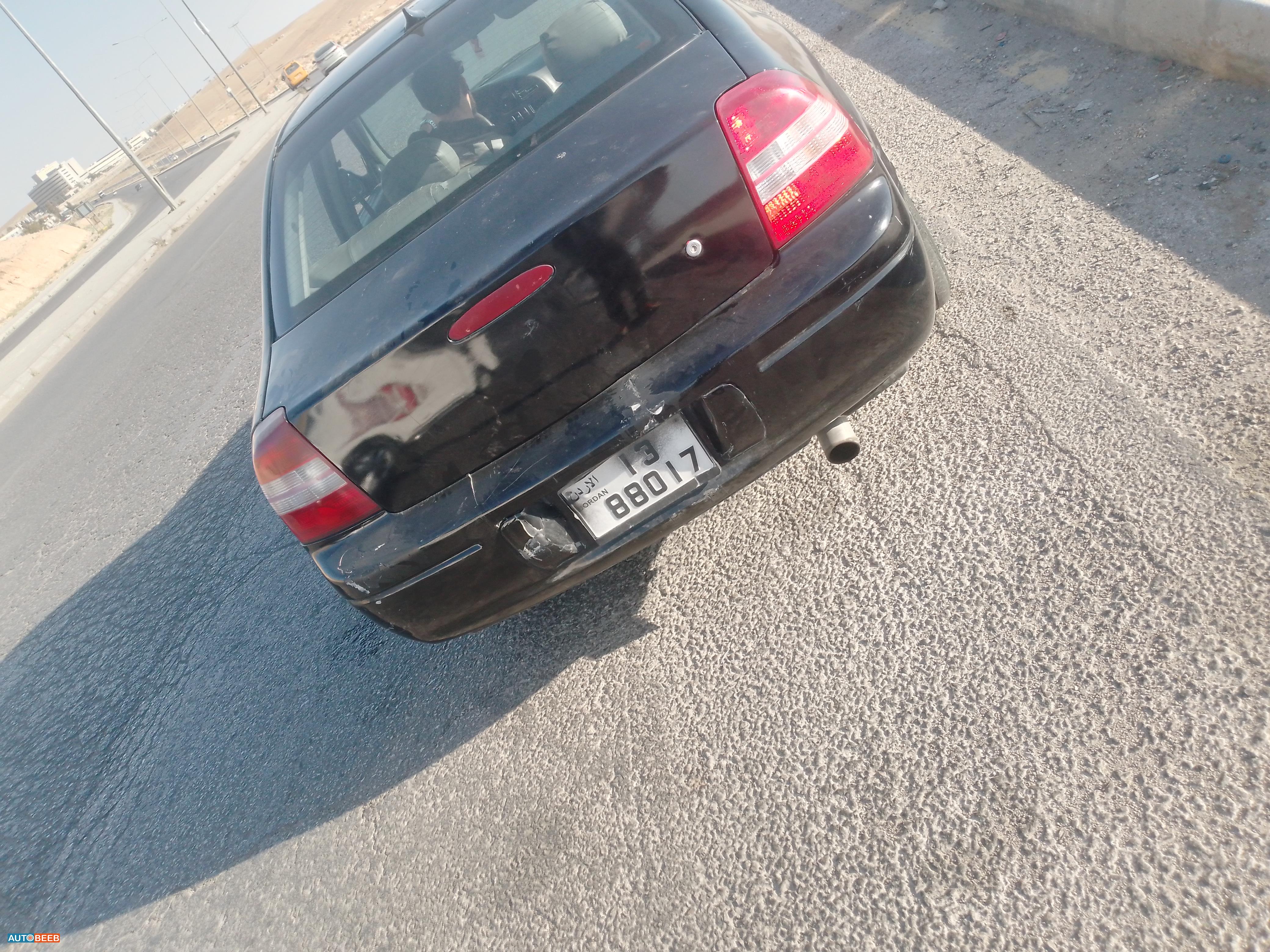 كيا شوما 2000