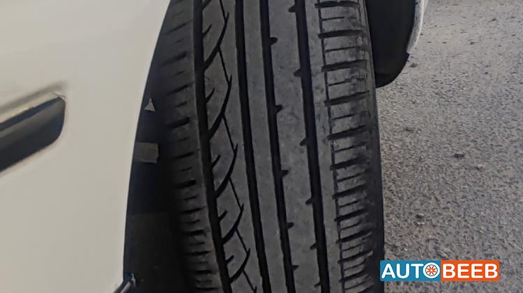 تويوتا كورولا 1995