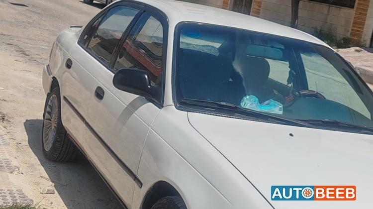 تويوتا كورولا 1995