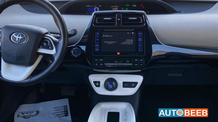 Toyota Prius 2017
