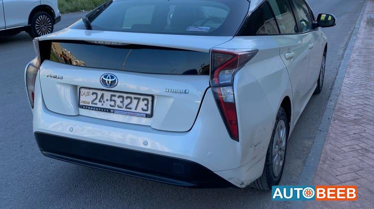 Toyota Prius 2017