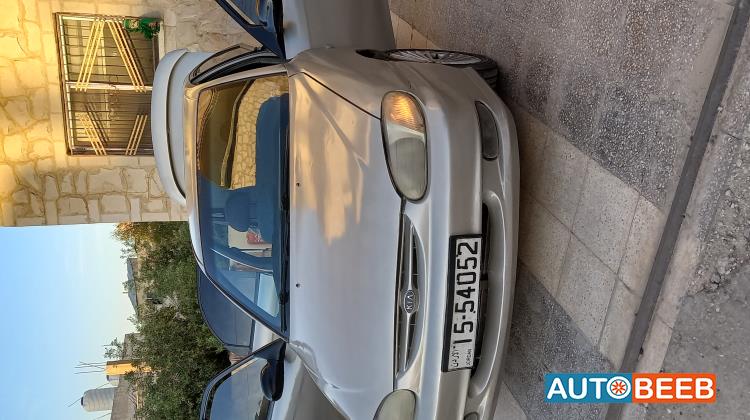 كيا سيفيا 1999