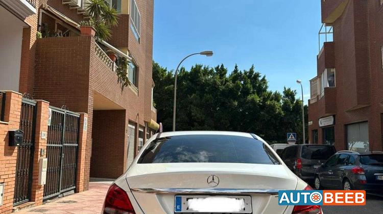 Mercedes Benz C200 2014