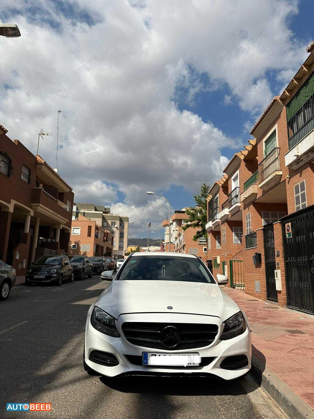 Mercedes Benz C200 2014