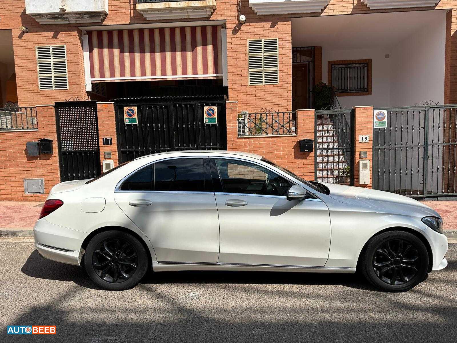 Mercedes Benz C200 2014