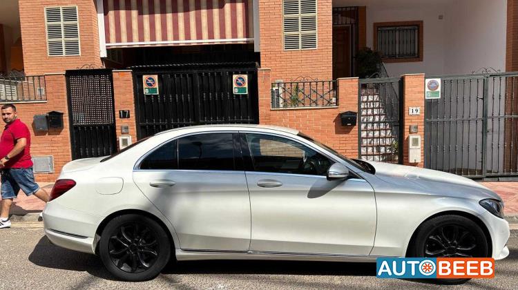Mercedes Benz C200 2014
