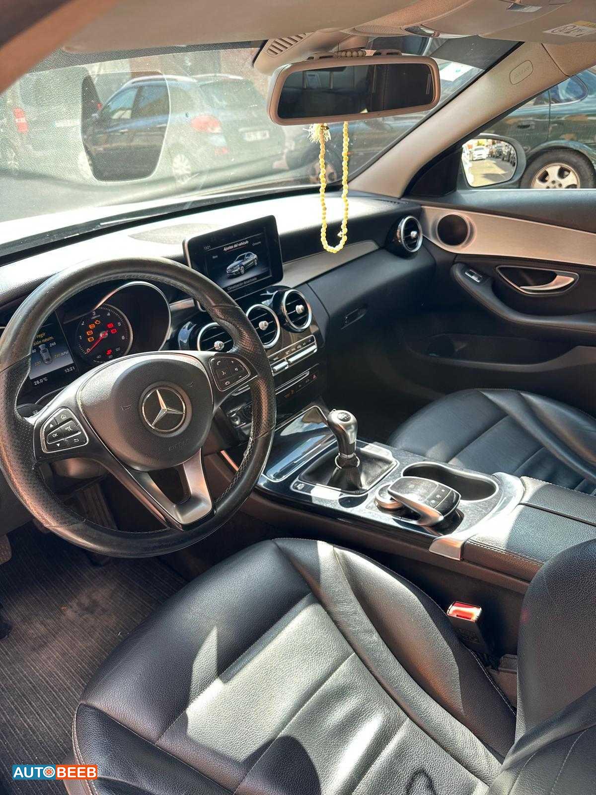 Mercedes Benz C200 2014