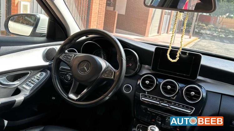 Mercedes Benz C200 2014
